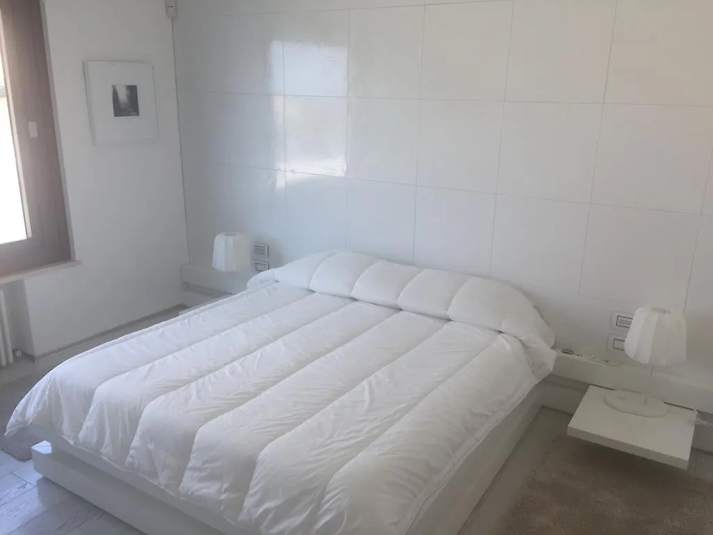 Reggio Suite Reggio Calabria 0*,
